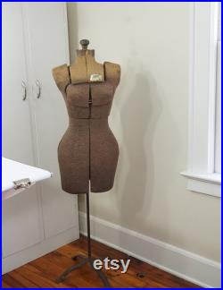 Acme MANNEQUIN, Adjustable Female Dress Form, Wedding Dress Holder, Size A Dress Form, Metal Base, Seamstress Form, Free USA Ship