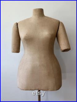 Antique Mannequin Full Figure Size 16-22 Pear Shaped Curvy Dress Form Muslin Wood Paper Mache Shop Display Prop