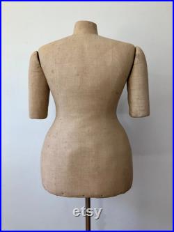 Antique Mannequin Full Figure Size 16-22 Pear Shaped Curvy Dress Form Muslin Wood Paper Mache Shop Display Prop