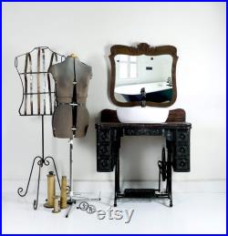 Antique Metal Dress Form , Vintage Wire Dress Form , Photography Prop