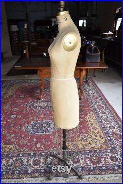 Antique Vintage J R Bauman Normal Model Fashion Dress Form 1969