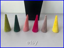 Cheap Personalized Colors Velvet Rings Display Finger Rose