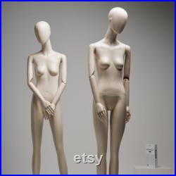 DE-LIANG luxury female full body painting beige display mannequin, Modern Trendy clothing display model dress form, curvaceous figure,1 pcs