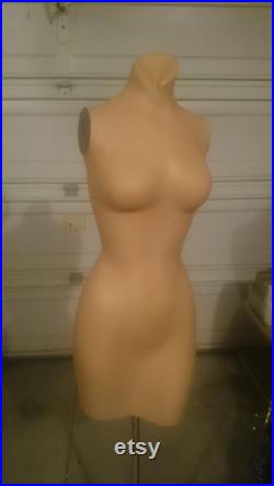 Decter Mannekin Company female Decter torso Mannequin dress form fiberglass adjustable chrome stand 1960s