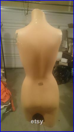 Decter Mannekin Company female Decter torso Mannequin dress form fiberglass adjustable chrome stand 1960s