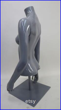 Design Mannequin torso on stand