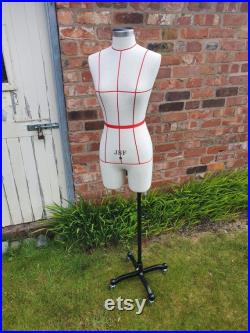 Dressmakers Mannequin Dress Form 'Liz'