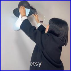Female Wig Mannequin Head, Wall Mounted LED Plastic Head Model Block for hair Hat Headphone Headband jewelry Display, Fashion Lighting Head