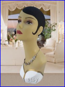 Glamour Flapper Style Mannequin Head M2022