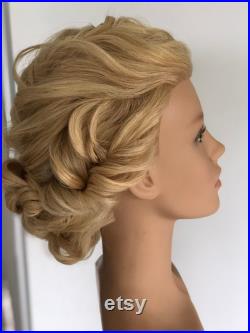 Hairstyling Mannequin head