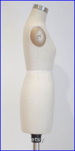 Half-scale mannequin size 36 38, half bust for women beige