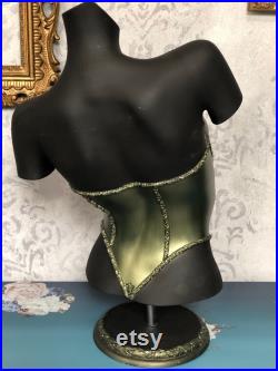 Hand painted half body female MANNEQUIN