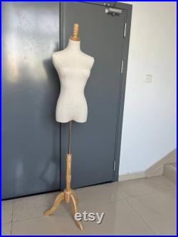 Lilladisplay Cheap Tripod Wooden Base No Arms Linen Female Mannequin Dress Form Stepanie