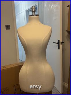 Mannequin dress form dummy torso wasp waist brazilian plus size