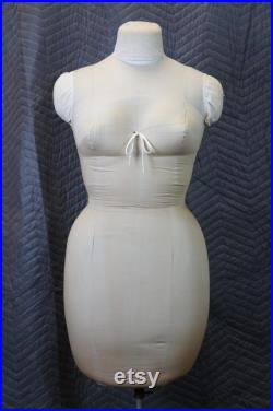 Mid Century Singer Female Foam Dress Form Mannequin Display Size 12