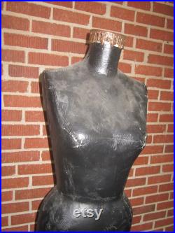 PICK UP ONLY.Vintage Fabulous 34x24x35 Standing Store Display Dress Form Mannequin with Cast Iron Clawfoot Base