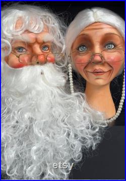 Santa and Mrs. Claus set