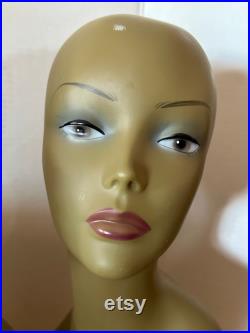 TRuE VINTAGE MANNEQUIN BeAUTY HEAD Wig Form Hat Display Ebony Wig Store Form Jewelry Display Store Display Head Wig Form Hat Stand