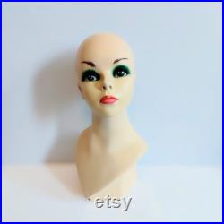 Vintage 60s Mannequin Head Mod Psyche Makeup
