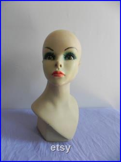 Vintage 60s Mannequin Head Mod Psyche Makeup