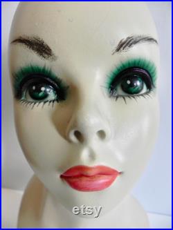 Vintage 60s Mannequin Head Mod Psyche Makeup