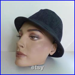 Vintage Adel Rootstein model BB9 Mannequin Head, 1980s Real Size with Black Lace Vintage Hat