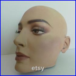 Vintage Adel Rootstein model BB9 Mannequin Head, 1980s Real Size with Black Lace Vintage Hat