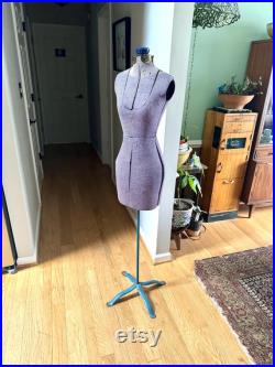 Vintage Adjustable Dress Form Portable Dress Form Vintage Dress Form Seamstress Gift Designer Gift Store Display Clothing Display