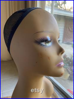 Vintage Bobbi Boss wig mannequin