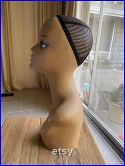 Vintage Bobbi Boss wig mannequin