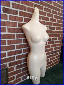 Vintage Lightweight Plastic Woman 32x22x32 Mannequin Store Display as found