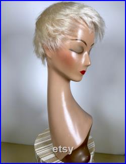Vintage Mannequin Head Women's Hat Display