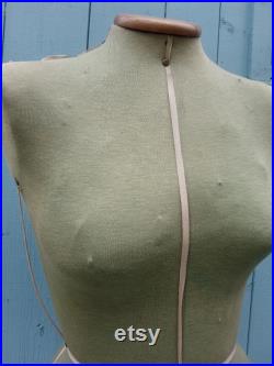 Vintage Singer 1940's 40's Dressmaker Mannequin Dress Form Tailors Dummy