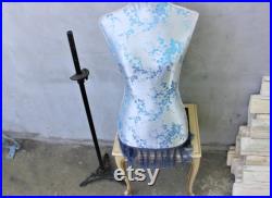 Vintage Tailors Mannequin, Antique Sewing Dummy, Cast Iron Base Dress Form, Retro Clothing Display Model, Silk Cloth Showcase Garment Stand