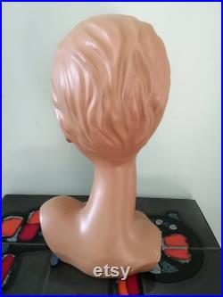 Vintage Twiggy Head 1970s Mannequin