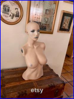 Vintage Twiggy Mannequin, 28 inch DressForm, Art Doll Sculpture, 28 inch Dress Form Display Sculpture, 1970s Fiberglass Mannequin