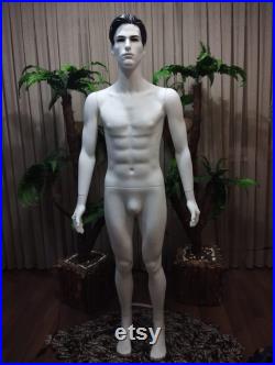 male inanimate mannequin showcase mannequin