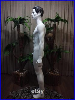 male inanimate mannequin showcase mannequin