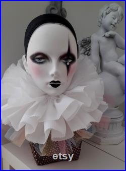 pierrot mannequin head art deco erte inspired harlequin clown jester vintage decorative fashion wig hat jewellery shop display circus 1990s
